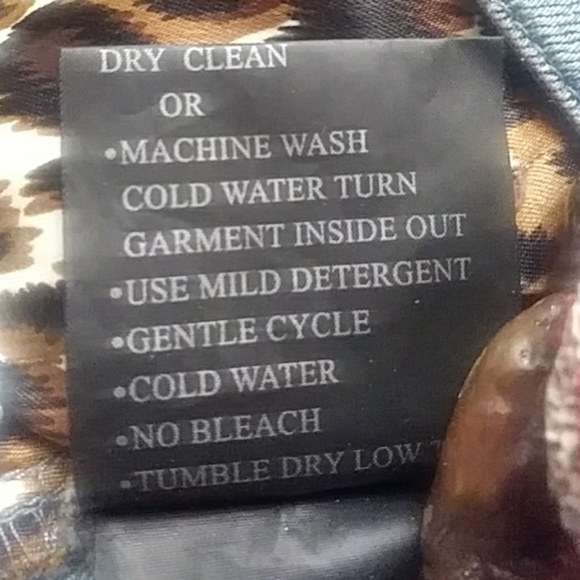 FINAL SALE 🌟Cache jeans🌟 🌟 - Picture 4 of 8